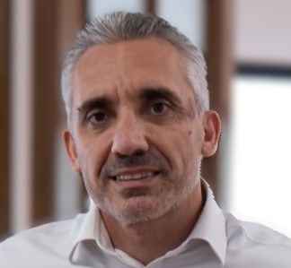 分会四主席：Francesco Bonaccorso